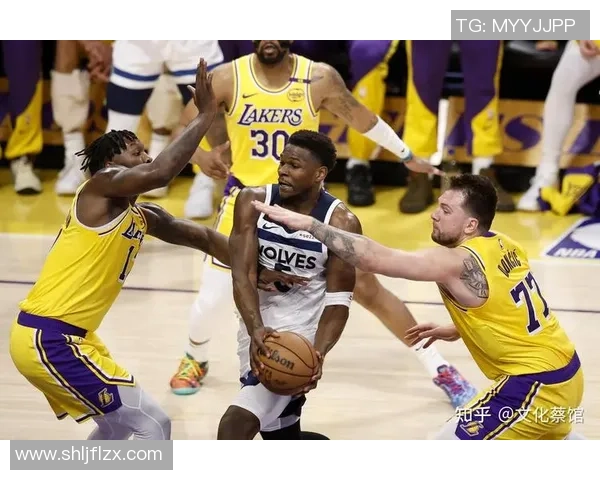 2013年2月2日森林狼与湖人激战回顾星光璀璨的篮球盛宴与精彩瞬间